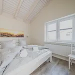 Hauke Hain 68 - Haus Mit Eingezaeuntem Garten Und Sauna