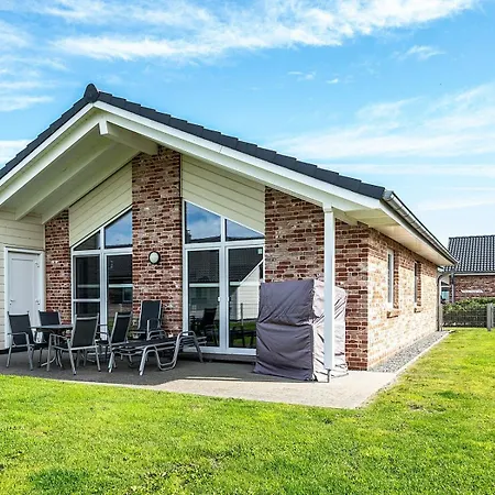 Nyaraló Hauke Hain 68 - Haus Mit Eingezaeuntem Garten Und Sauna Dagebüll
