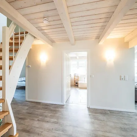 Hauke Hain 68 - Haus Mit Eingezaeuntem Garten Und Sauna Nyaraló