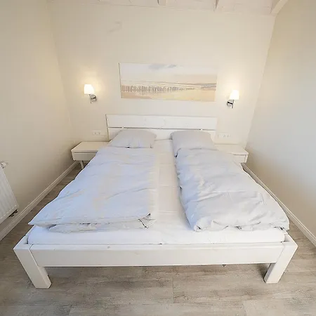 Hauke Hain 68 - Haus Mit Eingezaeuntem Garten Und Sauna Nyaraló