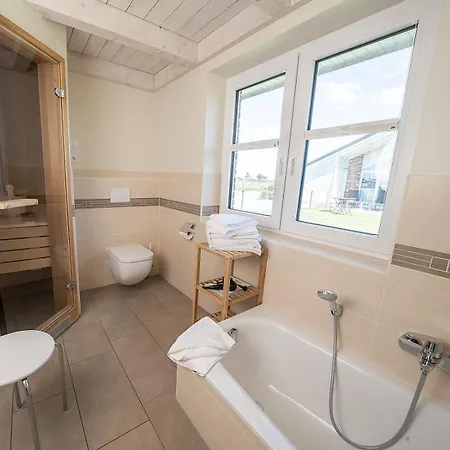 Hauke Hain 68 - Haus Mit Eingezaeuntem Garten Und Sauna * Dagebüll