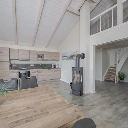 Hauke Hain 68 - Haus Mit Eingezaeuntem Garten Und Sauna בית נופש *