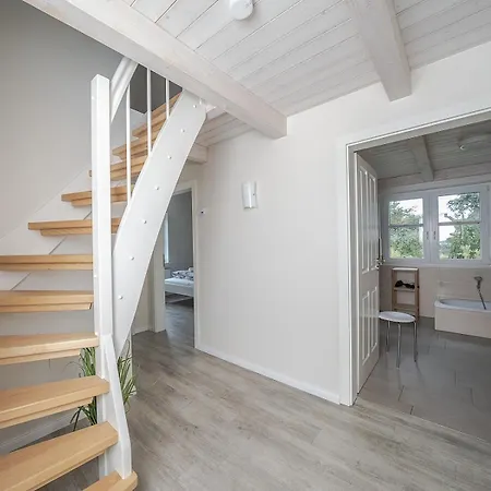 Nyaraló Hauke Hain 68 - Haus Mit Eingezaeuntem Garten Und Sauna *