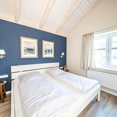 Hauke Hain 68 - Haus Mit Eingezaeuntem Garten Und Sauna Nyaraló