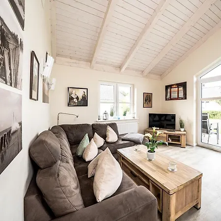 Hauke Hain 68 - Haus Mit Eingezaeuntem Garten Und Sauna * Dagebüll