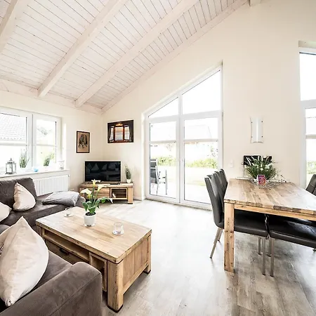 Hauke Hain 68 - Haus Mit Eingezaeuntem Garten Und Sauna Nyaraló