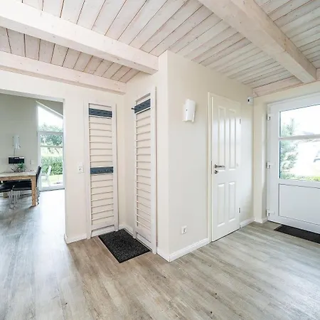Hauke Hain 68 - Haus Mit Eingezaeuntem Garten Und Sauna Dagebüll
