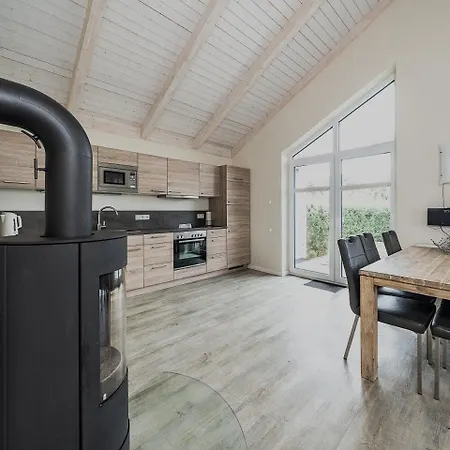 בית נופש Hauke Hain 68 - Haus Mit Eingezaeuntem Garten Und Sauna Dagebüll
